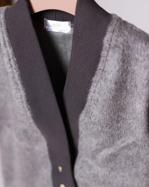 pūkuotas vilnos švarkelis