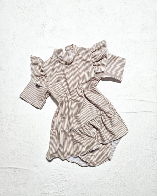 Maudymosi kostiumėlis su raukinukais ir sijonuku, beige stripes