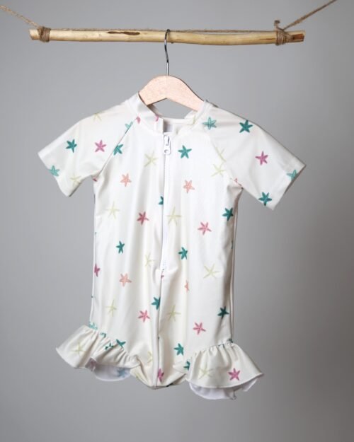 vientisas maudymosi kostiumėlis