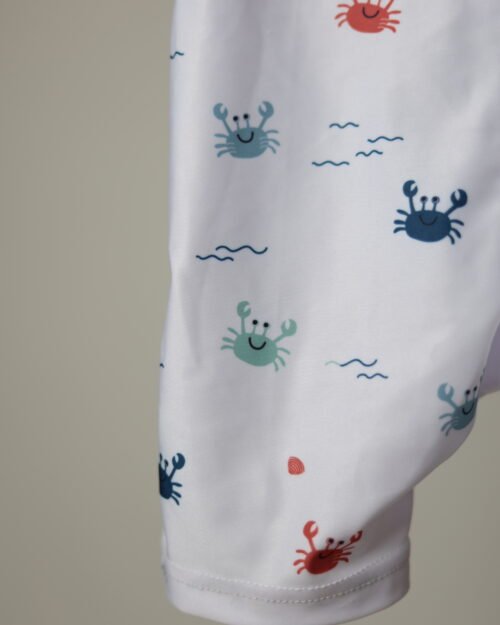 maudymosi kostiumėlis su upf