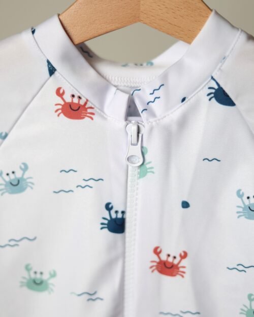 vaikiški maudymosi kostiumėliai