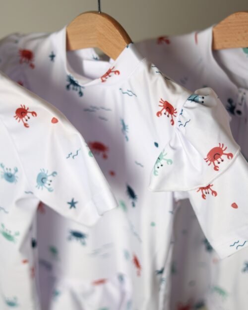 vaikiškas vientisas maudymosi kostiumėlis