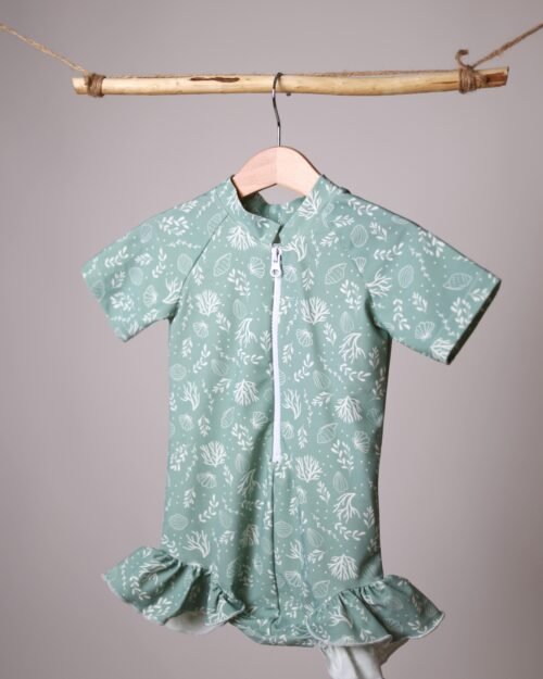 maudymosi kostiumėlis su upf apsauga