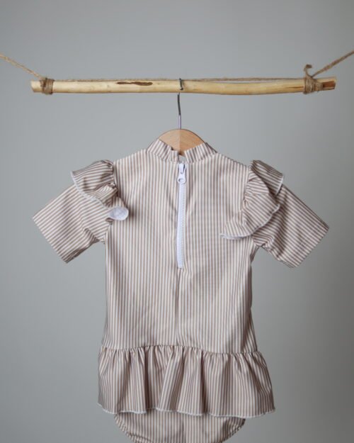 upf maudymosi kostiumėlis mergaitei