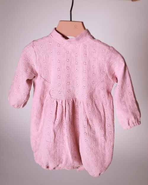 kombinezonas mergaitei