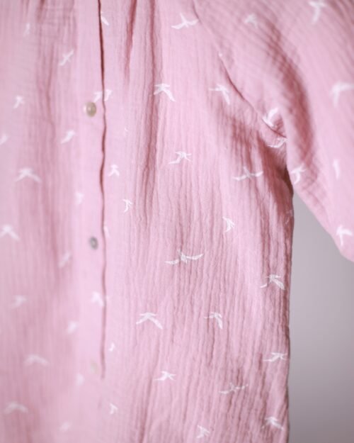 laisva muslino suknelė