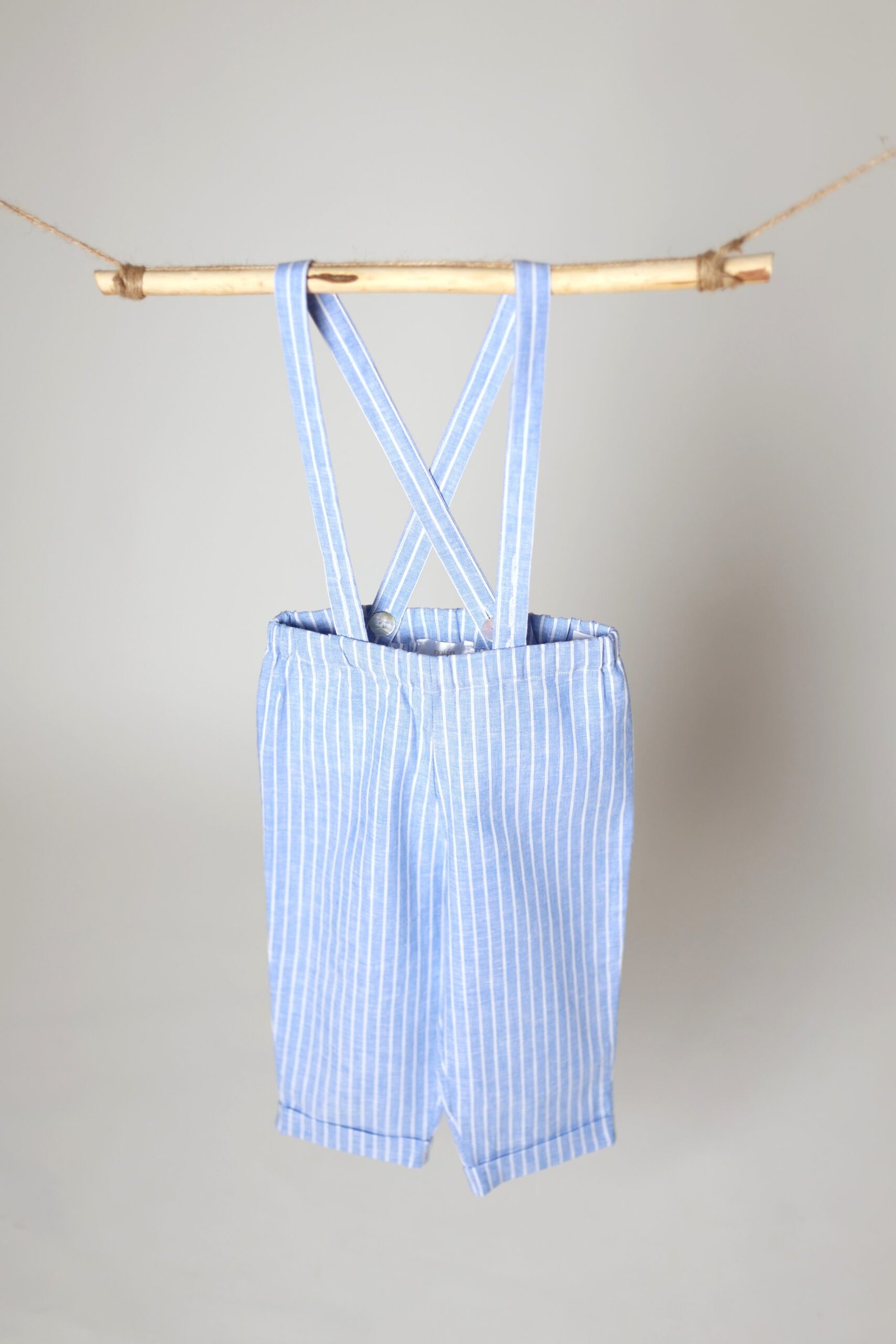 mėlynos lino kelnės vaikams