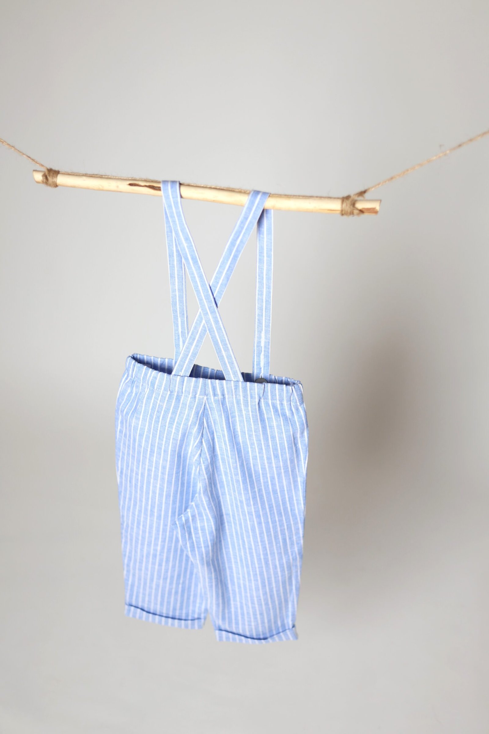 elegantiškos lininės kelnės vaikams