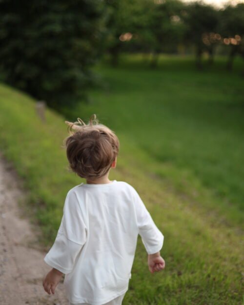 vaikiški medvilnės kostiumėliai