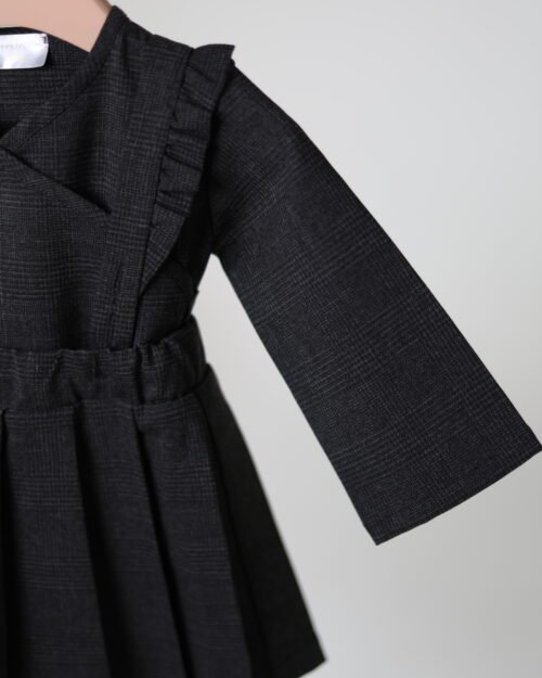 vaikiškas klasikinis kostiumėlis