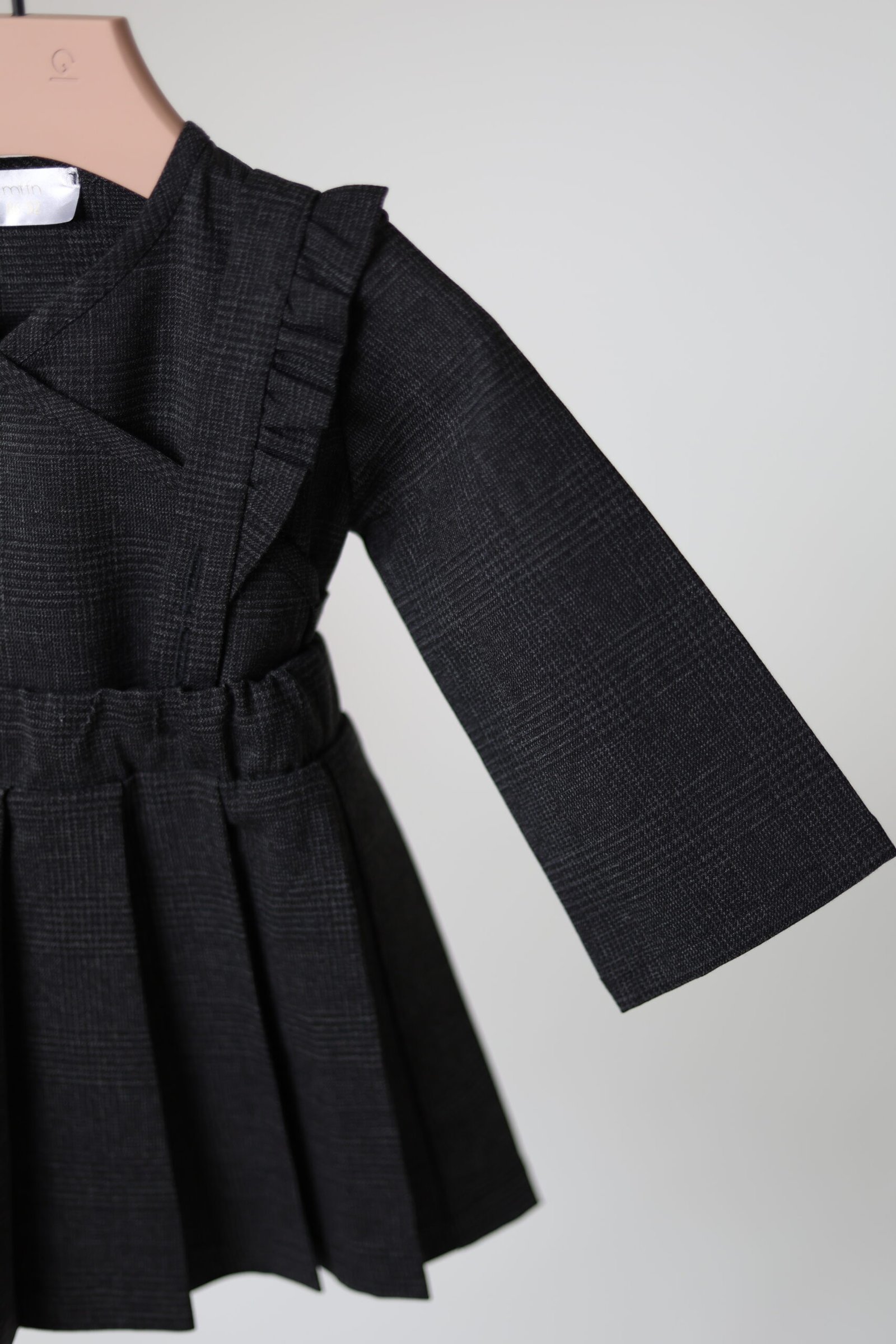 vaikiškas klasikinis kostiumėlis