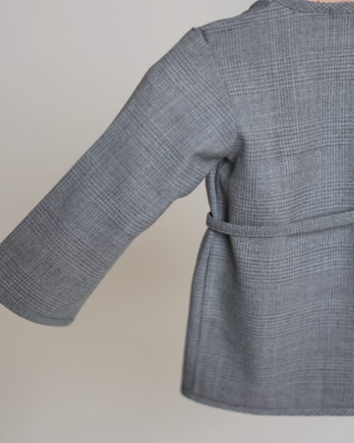 pilkas languotas vilnos svarkelis vaikams