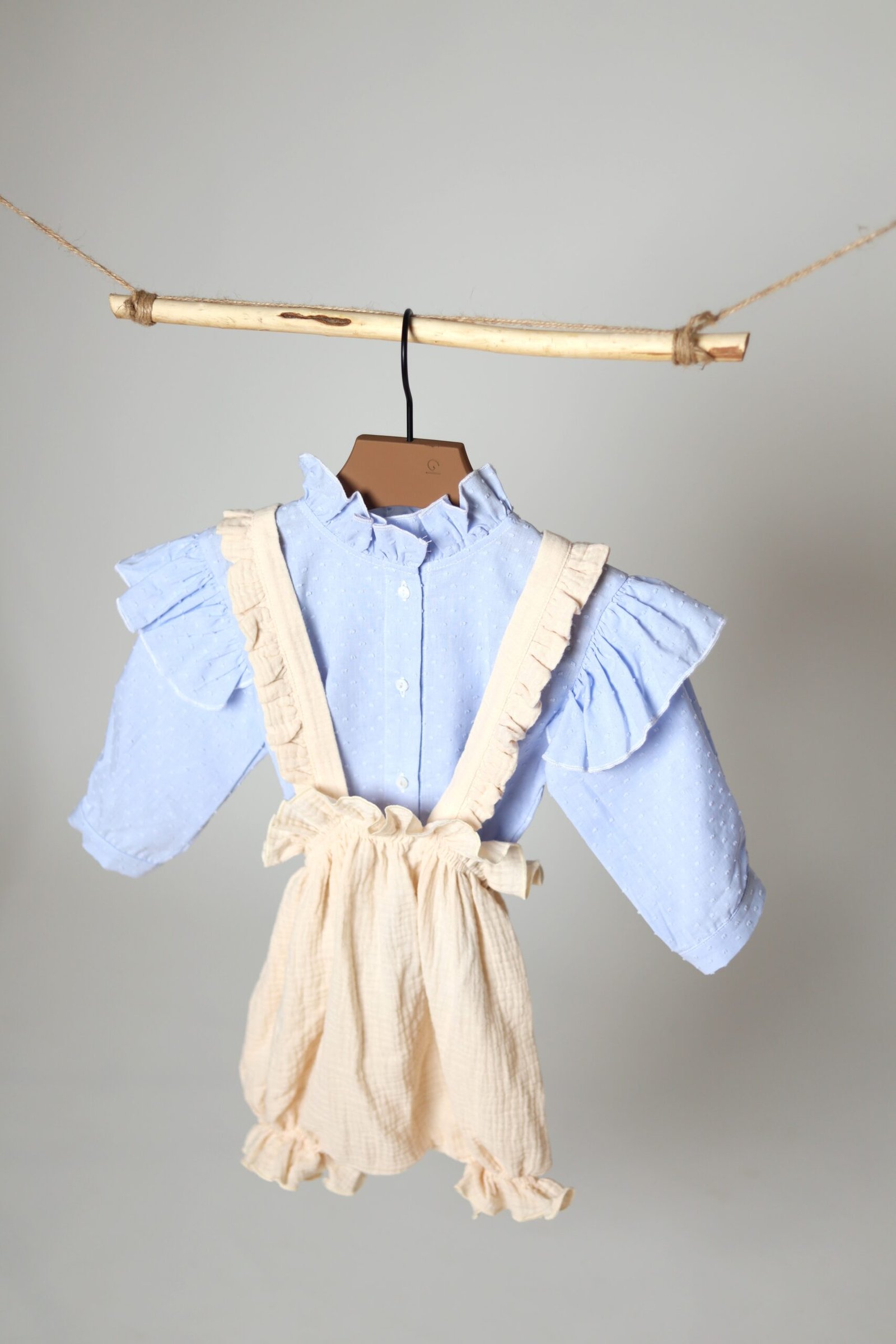 vaikiški medvilnės marškiniai ir šortai