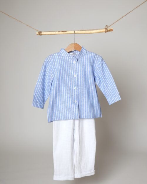 klasikinis vaikiškas kostiumėlis