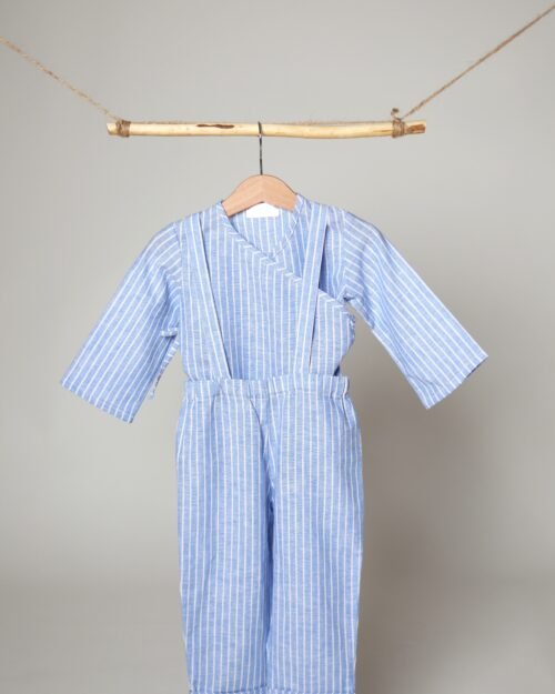 vaikiškas lininis kostiumėlis