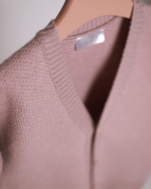 susagstomas vilnos megztinis