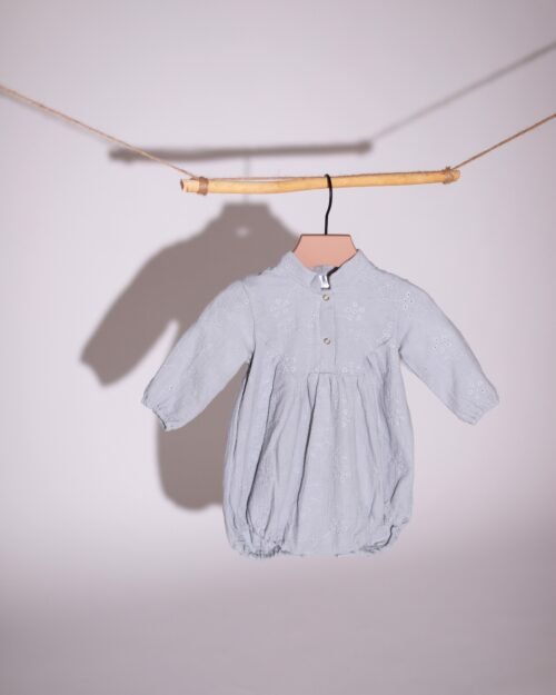 vaikiški muslino drabužiai