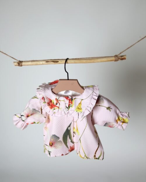 mergaitiški gėlėti marškiniai