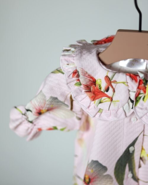 gėlėti marškiniai mergaitei