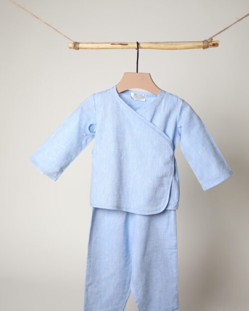 lininiai kostiumėliai vaikams