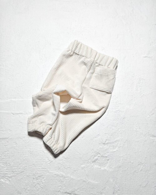 sviesios velvetines kelnes