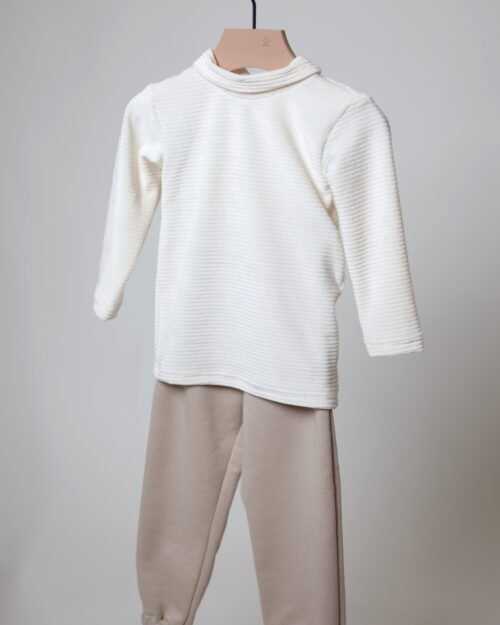 vaikiškas laisvalaikio kostiumėlis