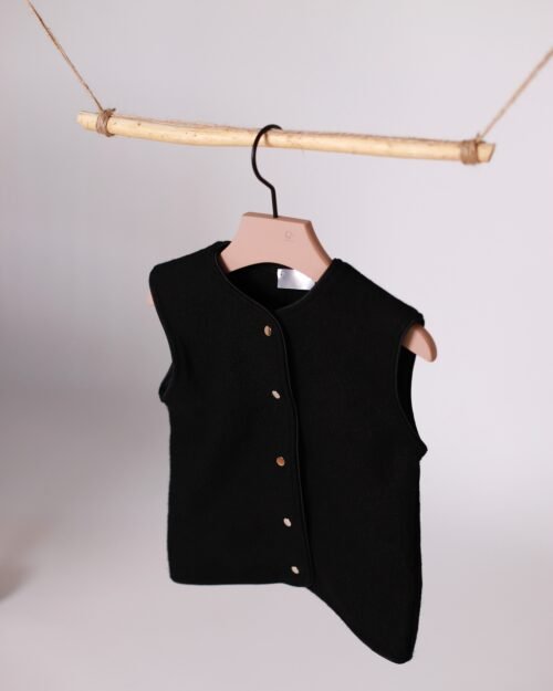 vaikiška vilnos liemenė