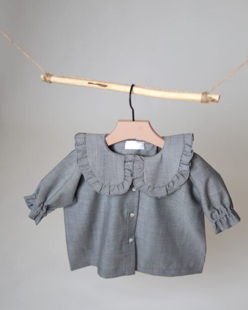 mergaitiški marškiniai