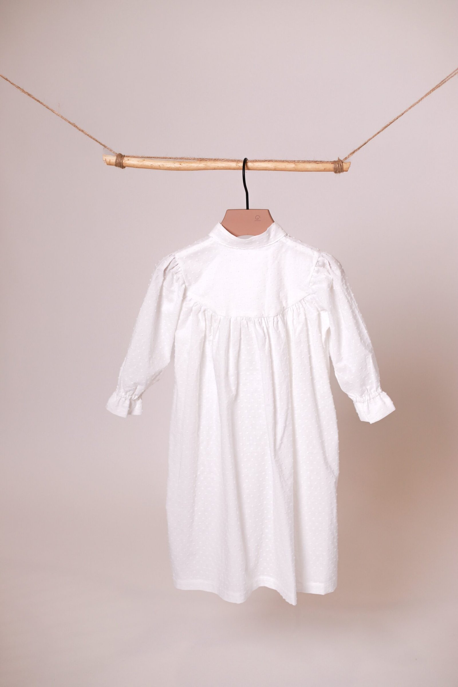 ilga mergaitiška suknelė