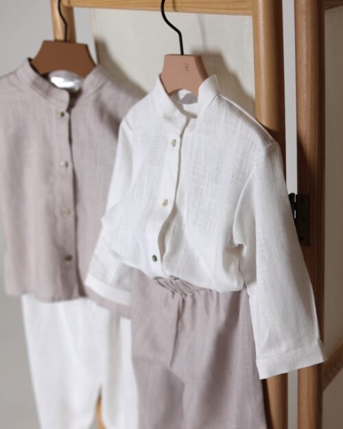 vaikiški lininiai kostiumėliai