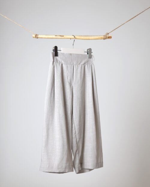 laisvos lininės kelnės