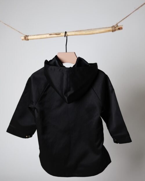 vaikiškas striukė nuo lietaus