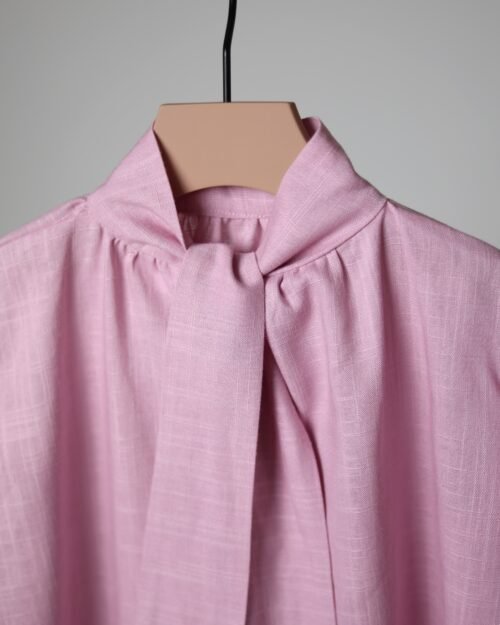 lininiai klostuoti marškiniai