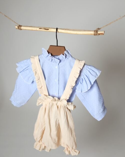 šortai ir marškiniai vaikams