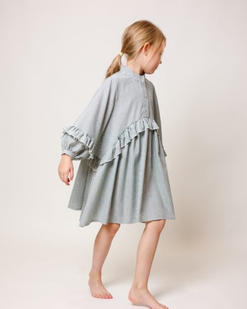 suknelė mergaitei su raukiniais