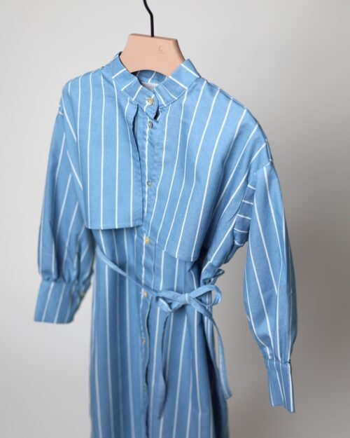 marškinių tipo suknelė