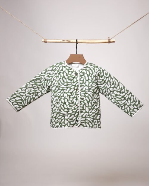 dygsniuota striukė vaikams