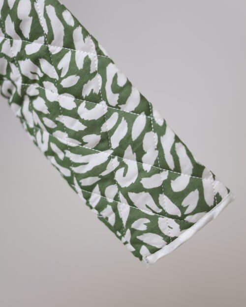 gyvūnų rašto striukė vaikams