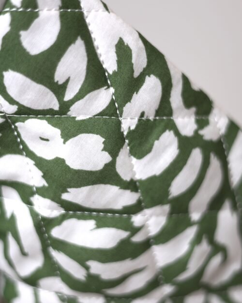 susagstomas vaikiškas švarkelis