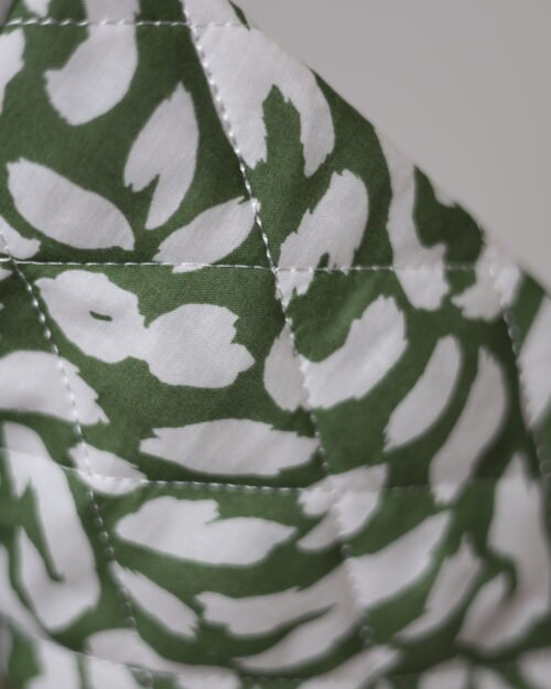 susagstomas vaikiškas švarkelis