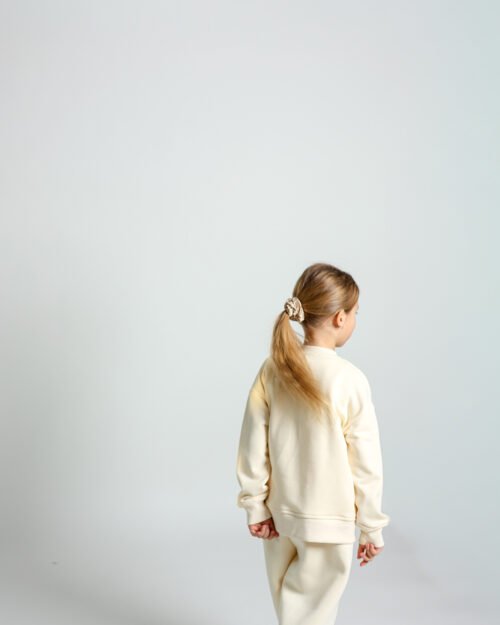 vaikiškas kostiumėlis su pūkeliu