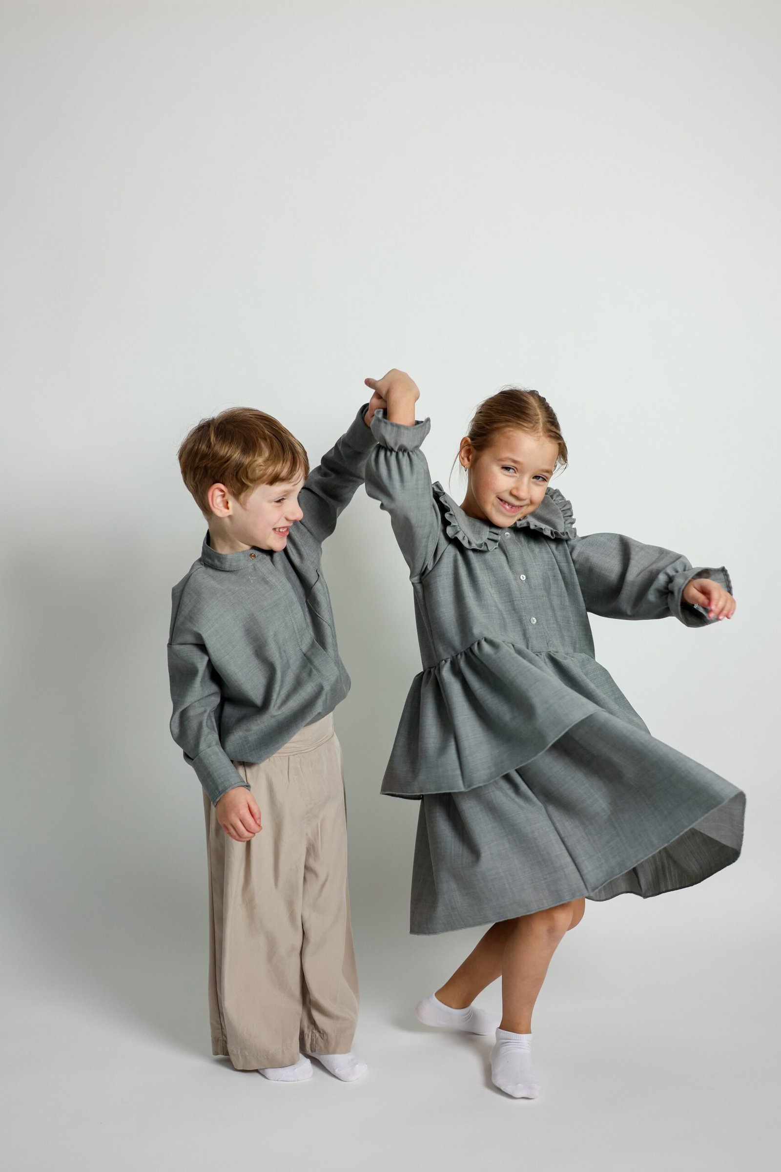 raukinukų suknelė mergaitei