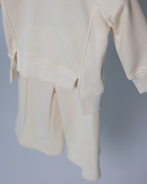 laisvalaikio kostiumėliai vaikams