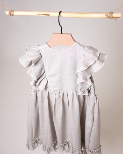 mergaitiška lininė suknelė